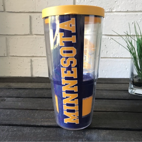 Tervis Minnesota Vikings 24oz Insulated Tumbler with Lid Purple Yellow - Picture 4 of 7